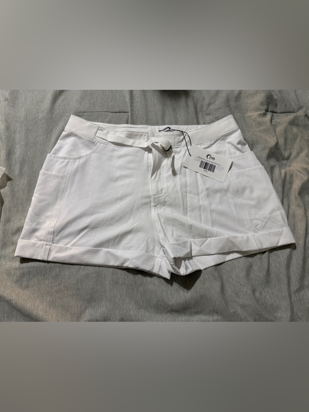 ZYIA White Athletic Shorts Tie Waist